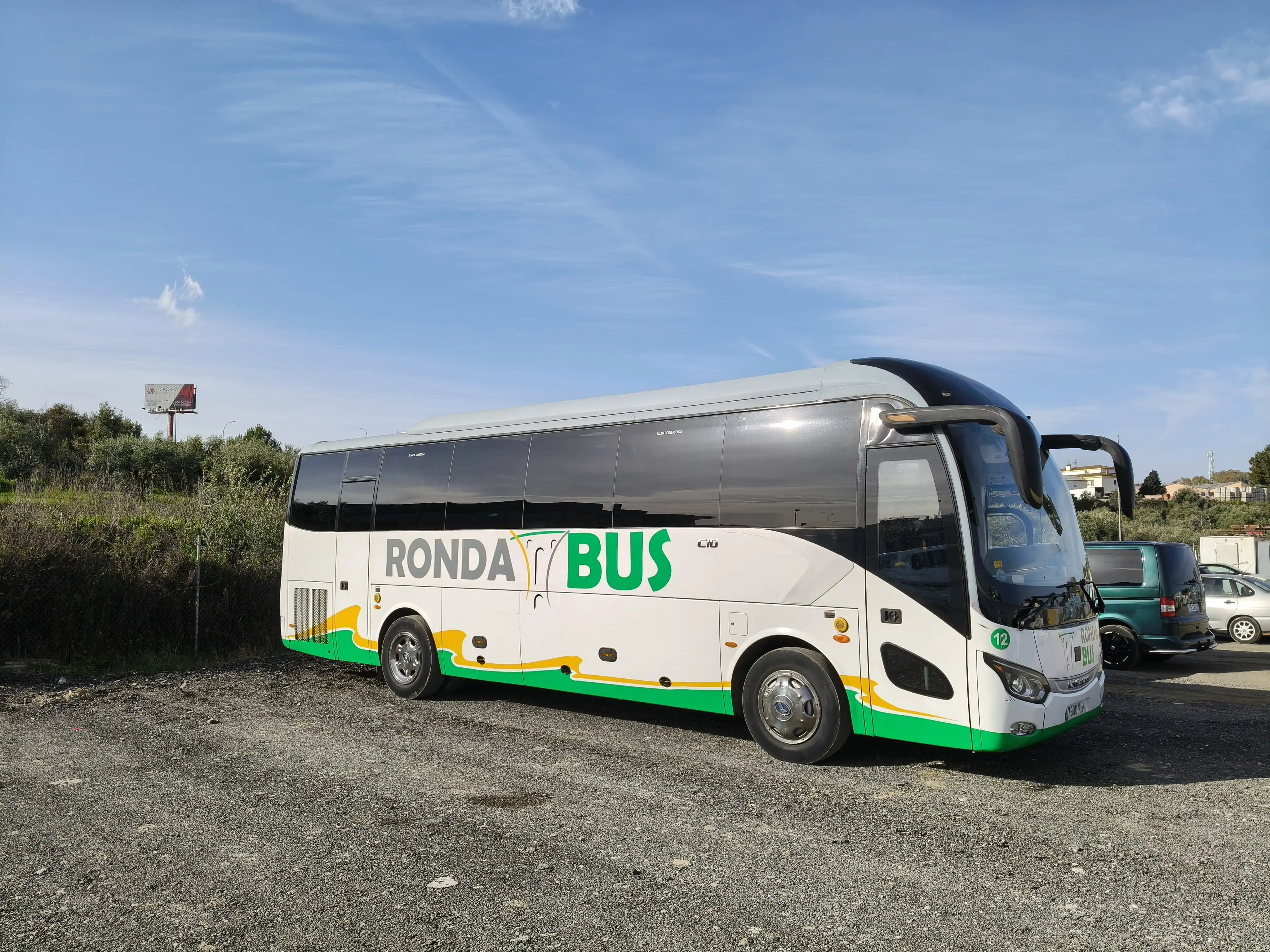 Autobús de Rondabus preparado para un desplazamiento de empresa